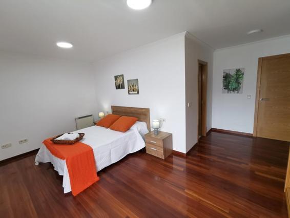 Апартаменты Apartamento Carrera Кальдас-де-Рейес Экстерьер фото