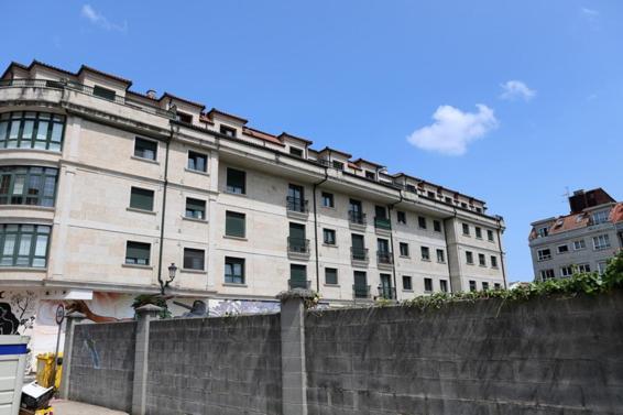 Апартаменты Apartamento Carrera Кальдас-де-Рейес Экстерьер фото
