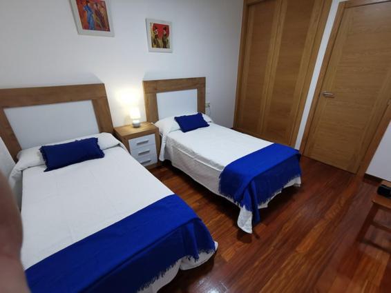 Апартаменты Apartamento Carrera Кальдас-де-Рейес Экстерьер фото